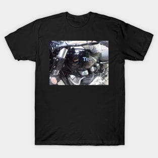 dreaming of a motorcycle - 1 T-Shirt